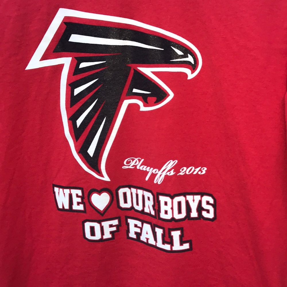 Gilman Men’s Small Red Cheerleader Atlanta Falcons 2013 Football Playoff T-Shirt